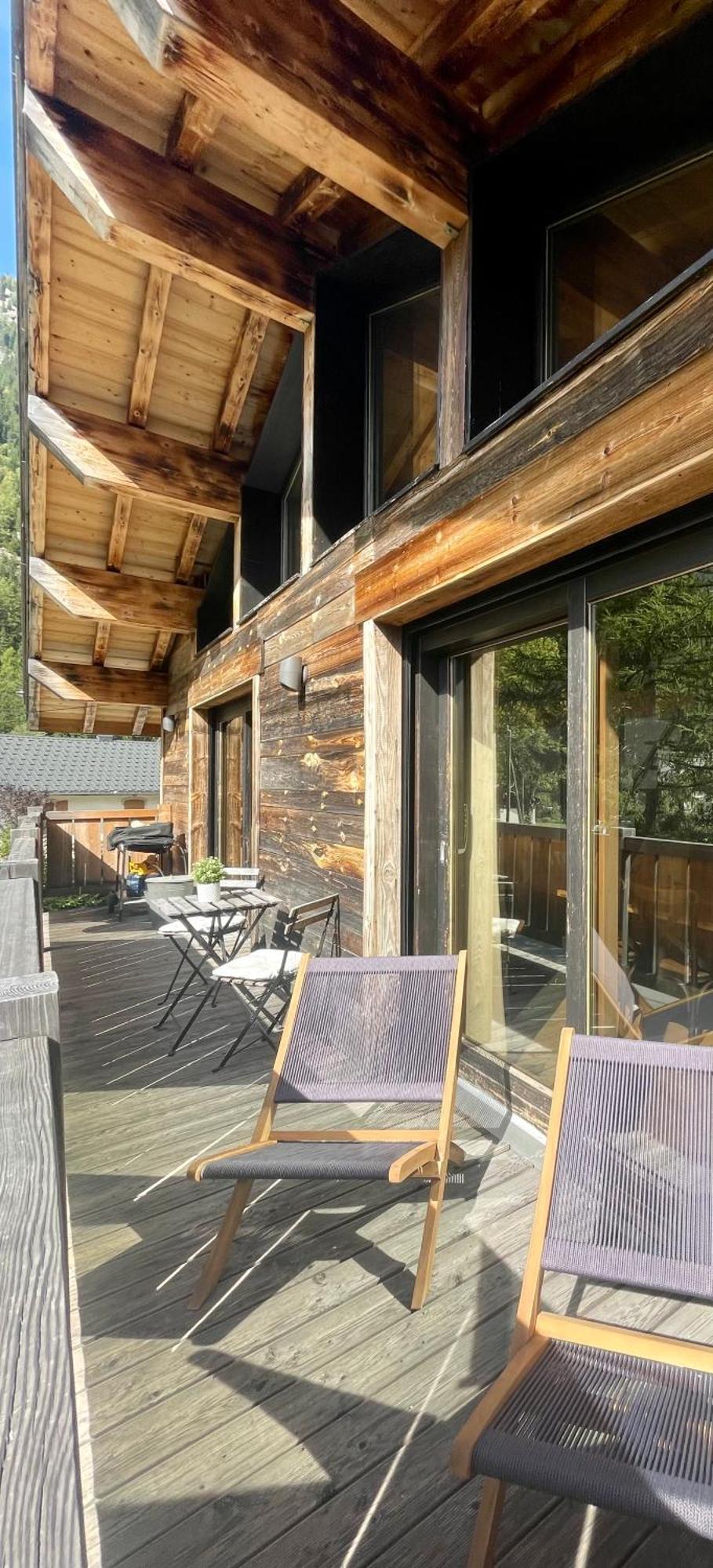 Chalet Le Petit Nicolas, Jacuzzi, Vue Mont Blanc Chamonix Exterior foto